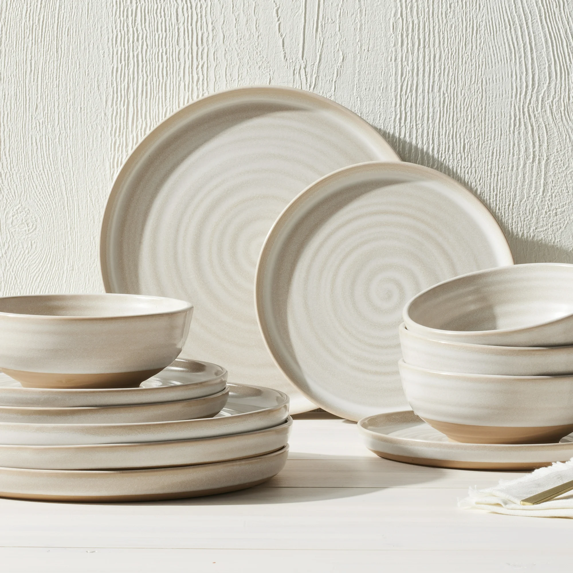 Sora Dinnerware Collection